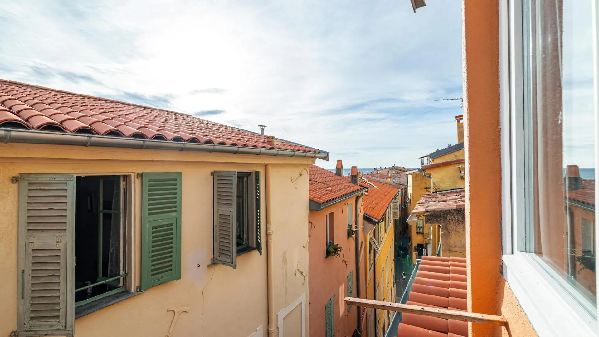 Apartment Le Bougainvillier Menton Vieille Ville
